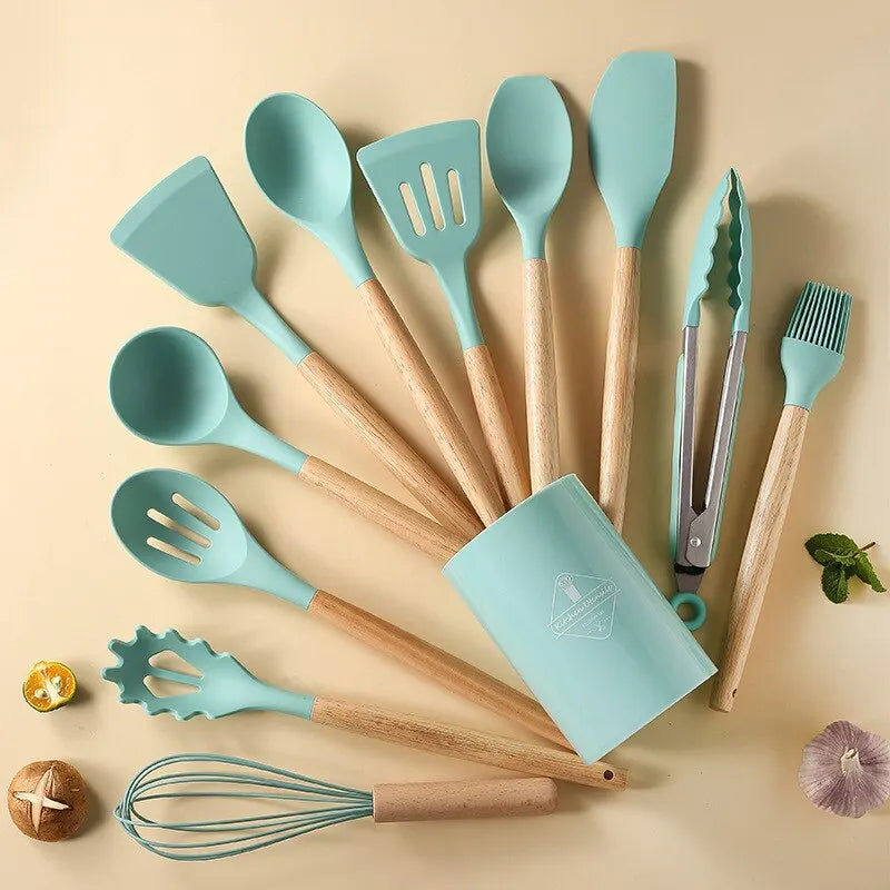 12Pcs/Set Wooden Handle Silicone Kitchen Utensils with Storage Bucket High Temperature Resistant and Non Stick Pot Spatula Spoon